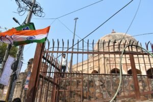 अमित शाह का राहुल गांधी पर हमला: 30 साल नहीं बनेगी सरकार